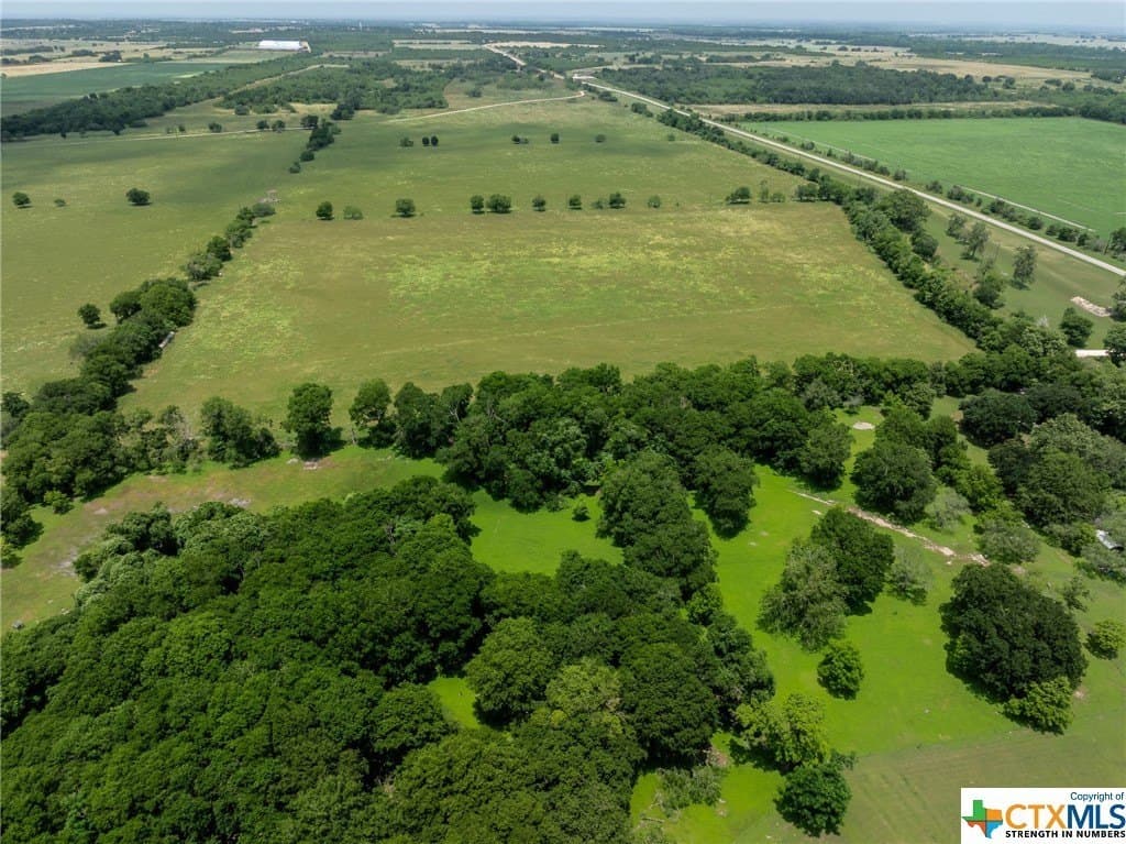 33.96 acres in Gonzales County - photo 33
