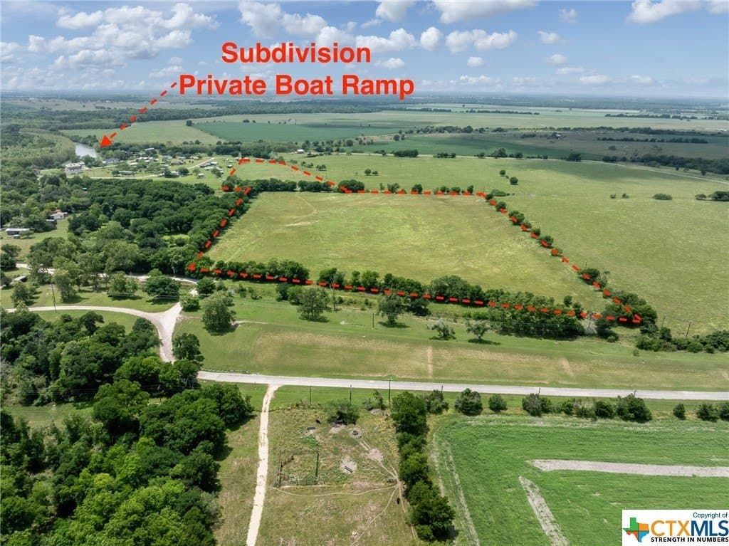 33.96 acres in Gonzales County - photo 14