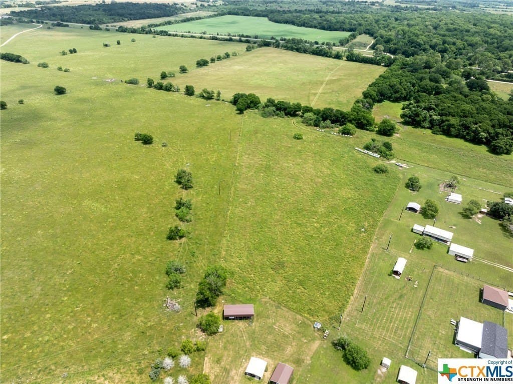 33.96 acres in Gonzales County - photo 13