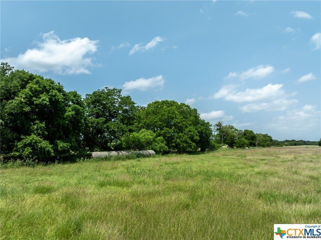 33.96 acres in Gonzales County - photo 27