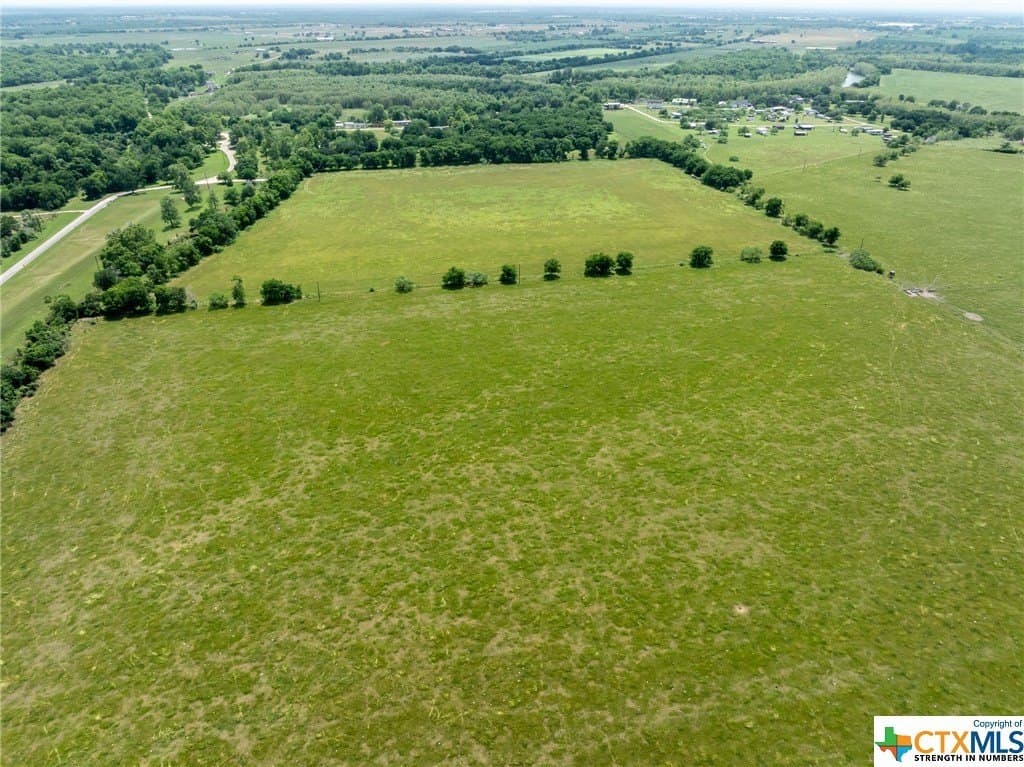 33.96 acres in Gonzales County - photo 37