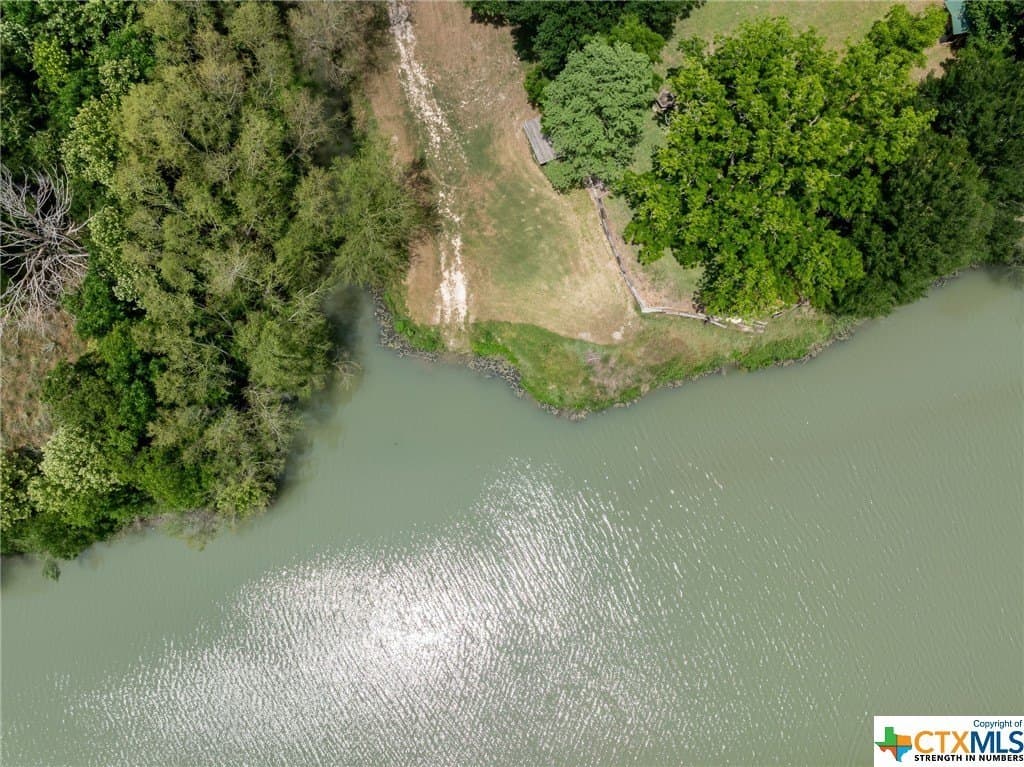 33.96 acres in Gonzales County - photo 15