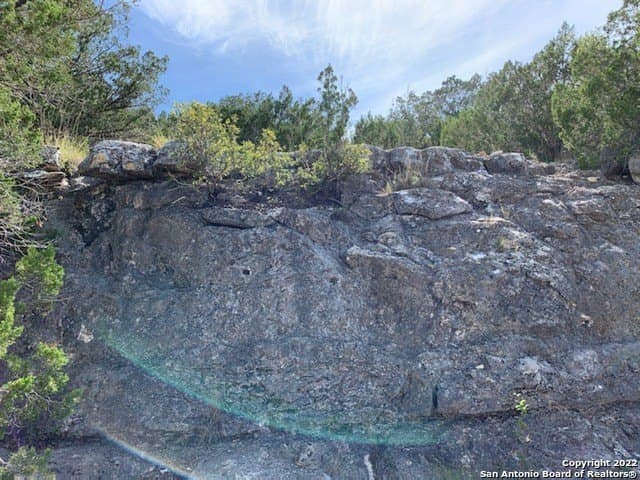 25.47 acres in Edwards County - photo 12