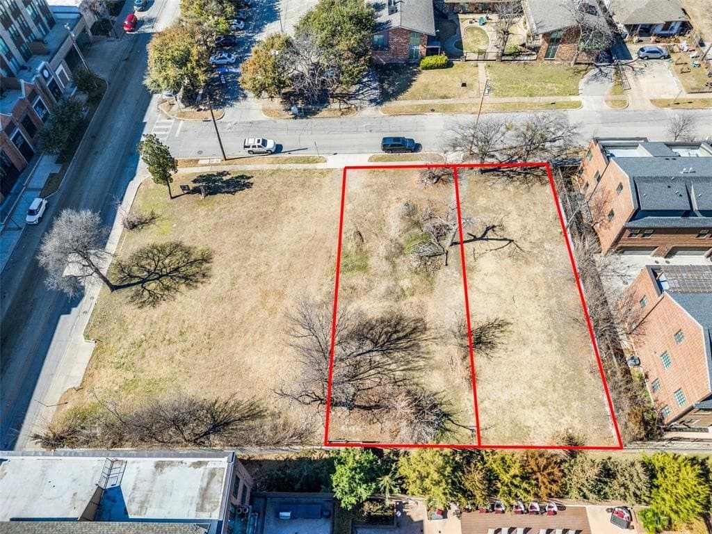 0.3 acres in Dallas County - photo 4