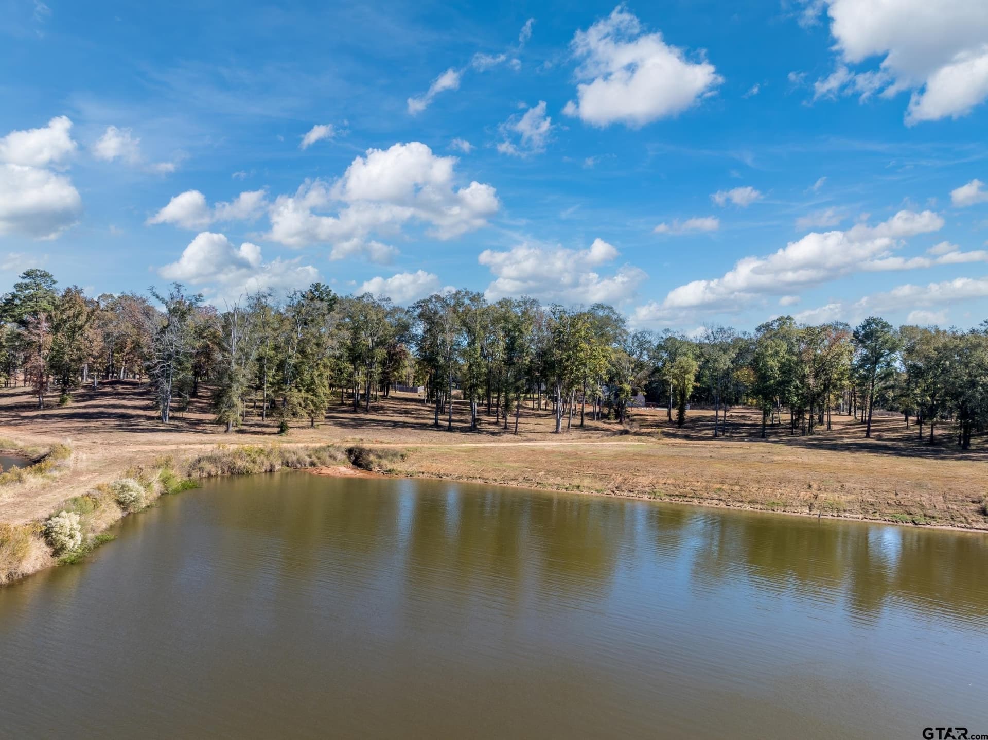 0.87 acres in Smith County - photo 2