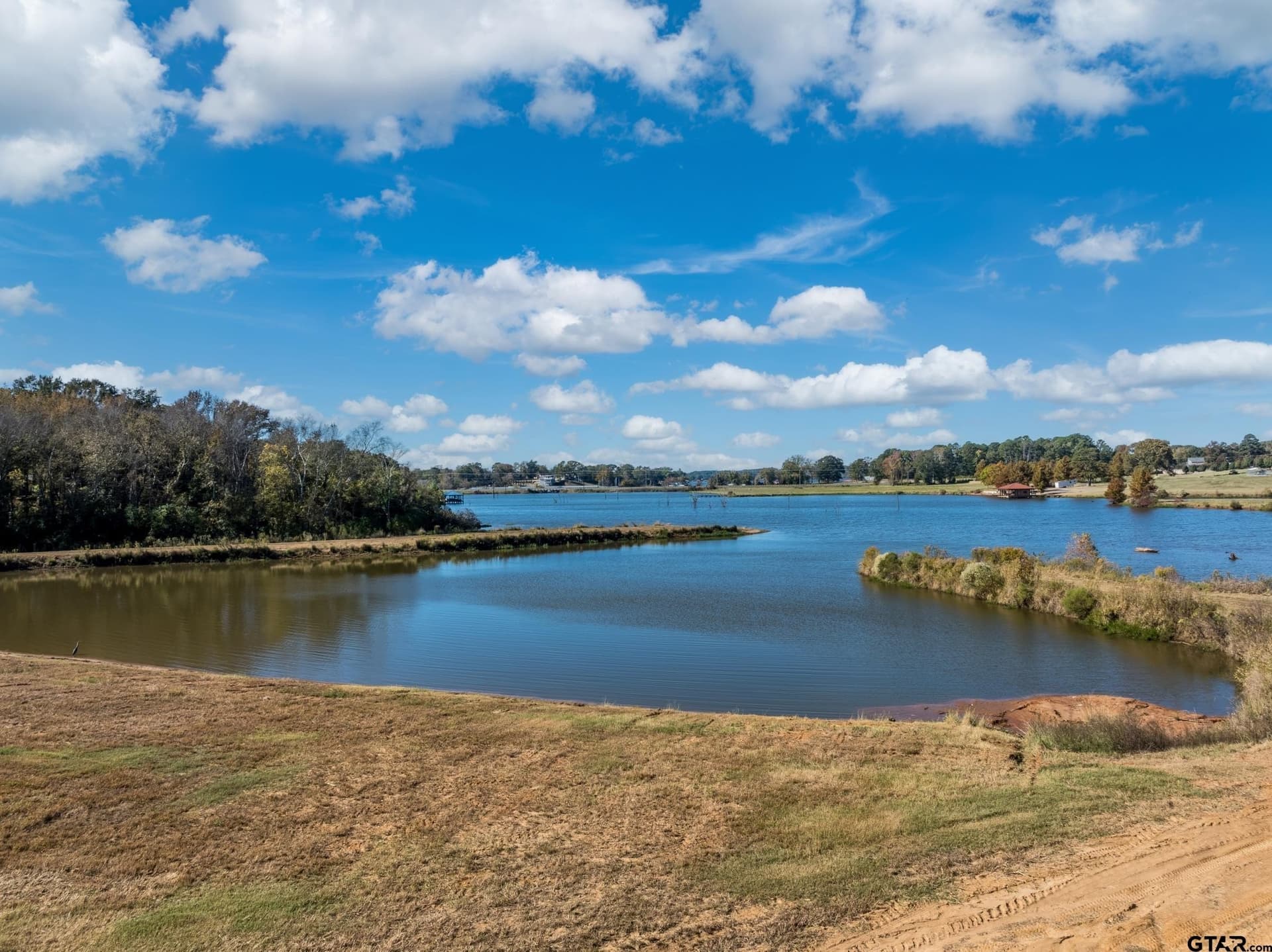 0.87 acres in Smith County - photo 3