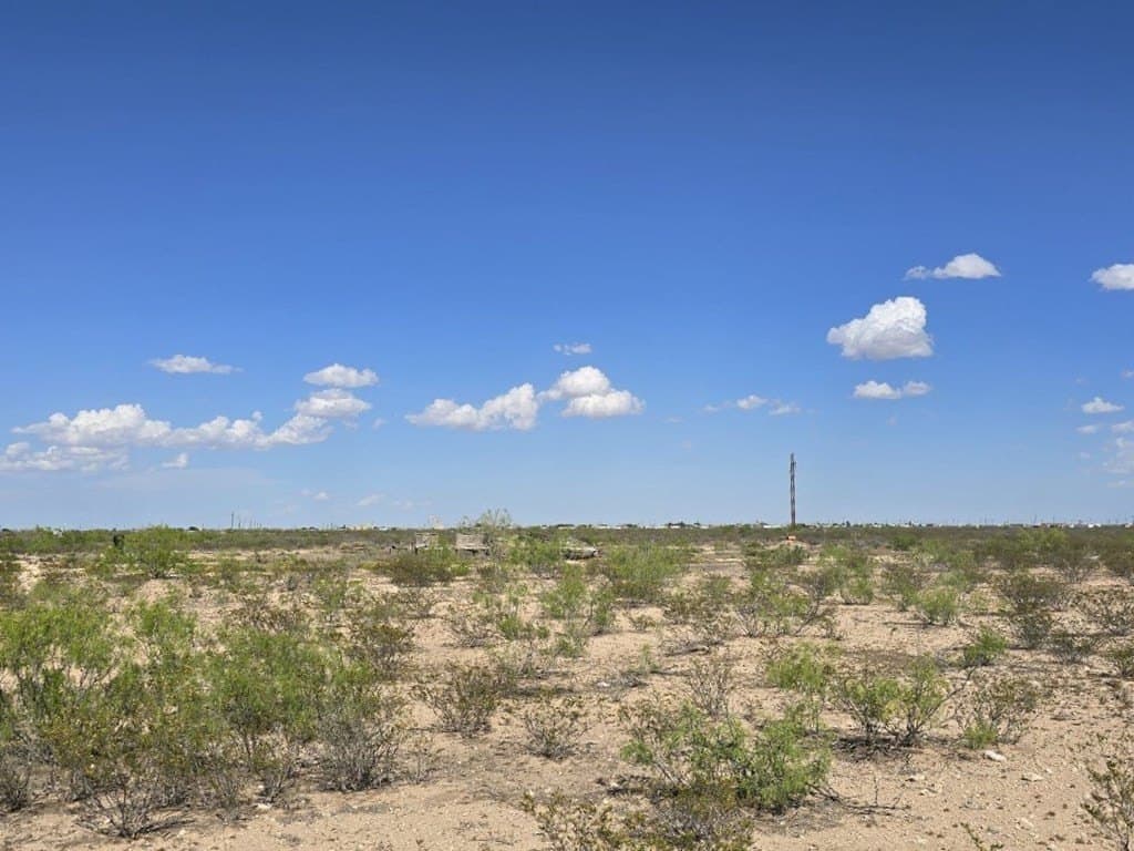 1 acres in Ector County - photo 3