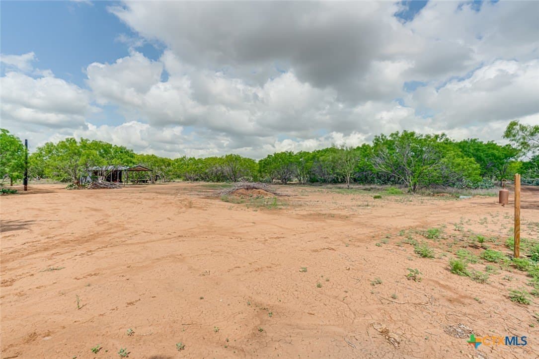 12.04 acres in Atascosa County - photo 17