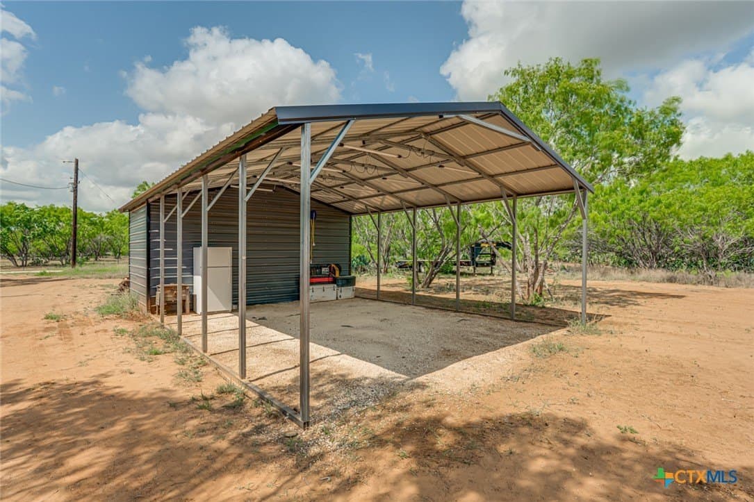 12.04 acres in Atascosa County - photo 7
