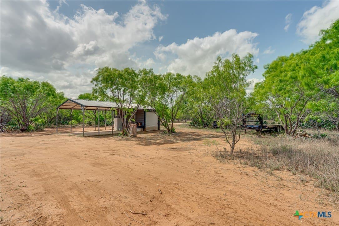 12.04 acres in Atascosa County - photo 5