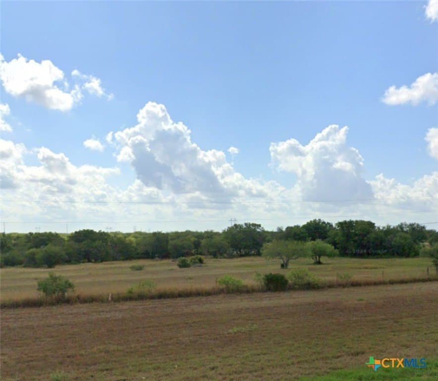 27.7 acres in Karnes County - photo 9