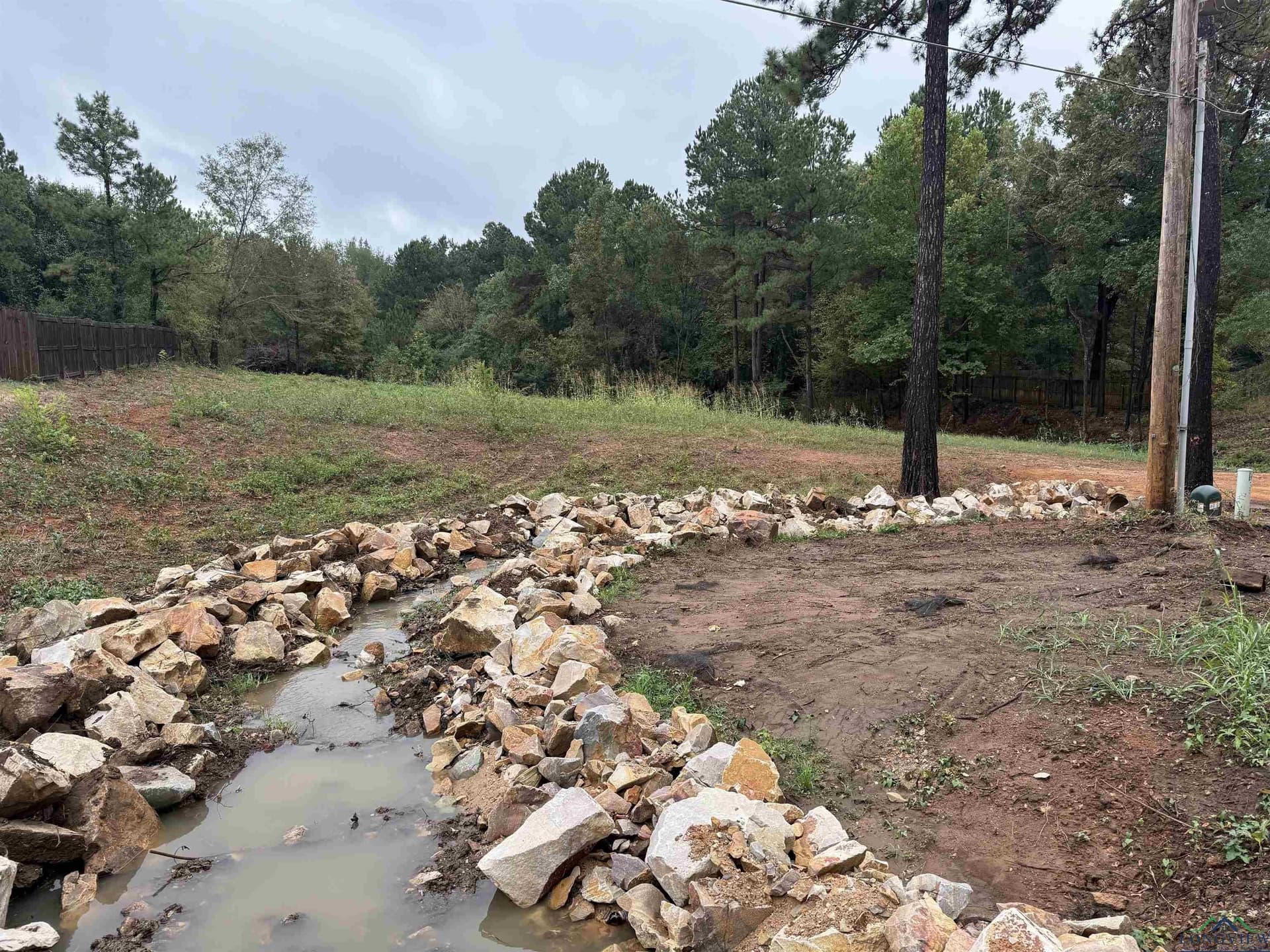 0.9 acres in Texas County - photo 5