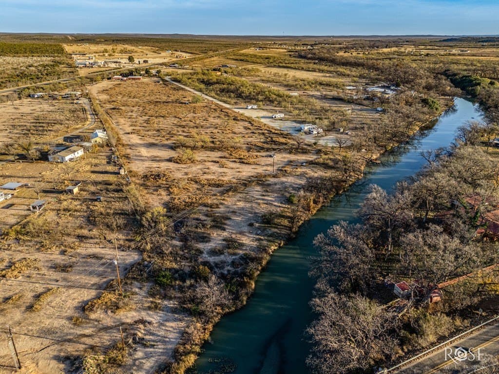 10 acres in Irion County - photo 46