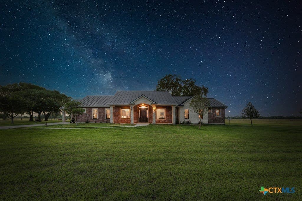 10.5 acres in Guadalupe County - photo 30