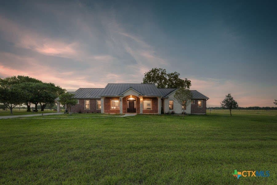 10.5 acres in Guadalupe County - photo 3
