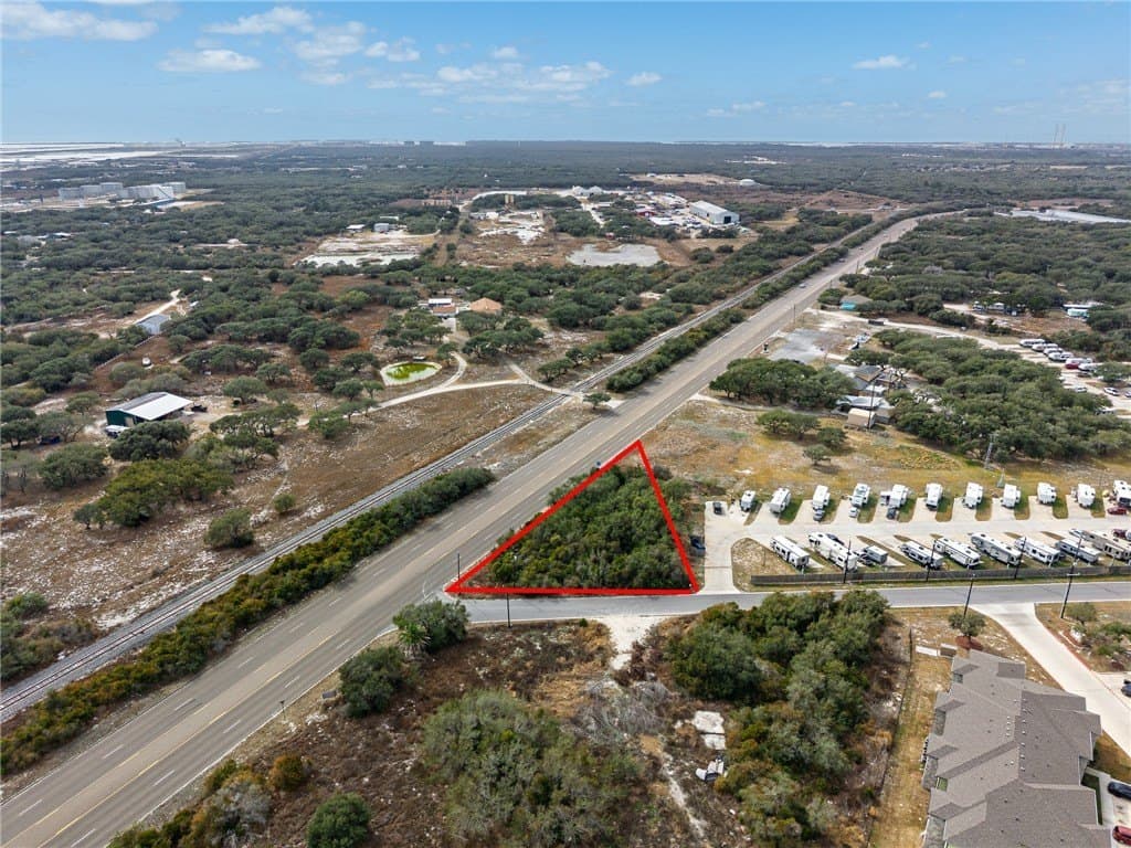 0.42 acres in San Patricio County - photo 5