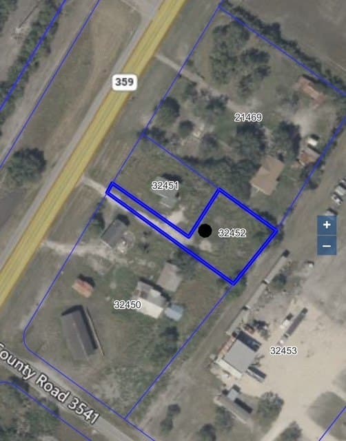 0.39 acres in Jim Wells County - photo 4