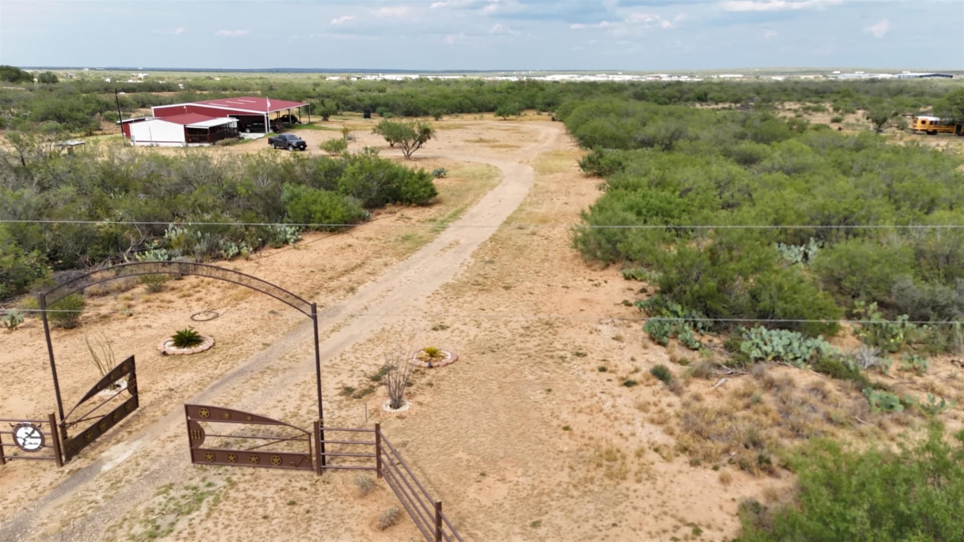 10 acres in webb County - photo 4