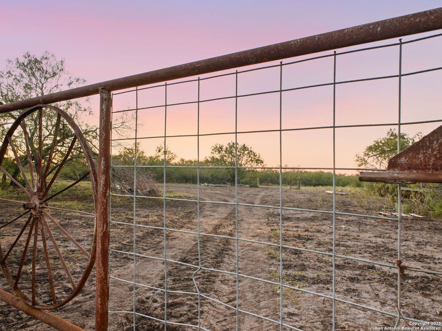 92.22 acres in Bexar County - photo 8