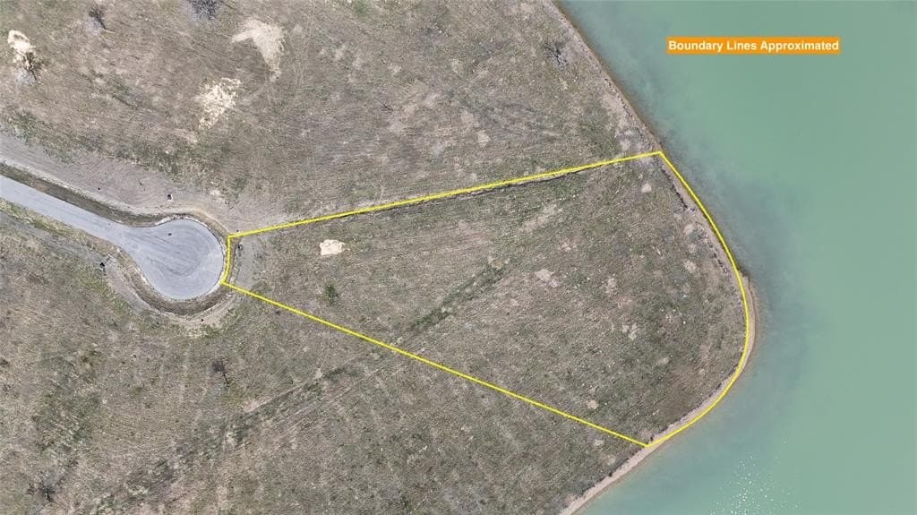 1.78 acres in Navarro County - photo 25