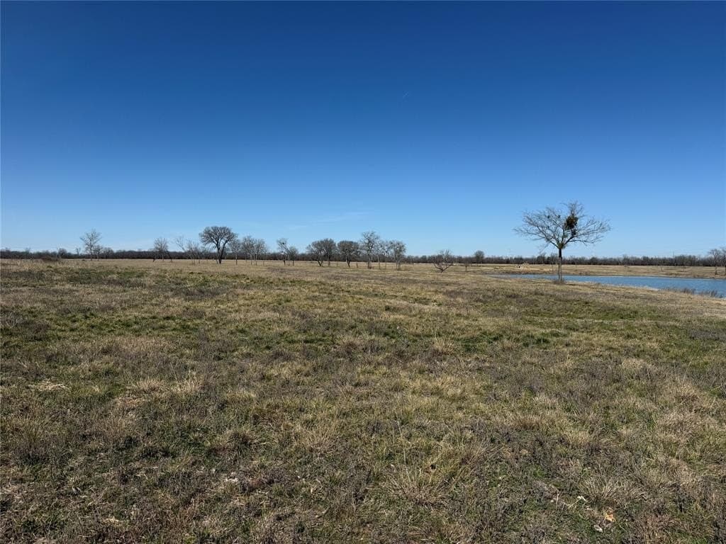1.78 acres in Navarro County - photo 20