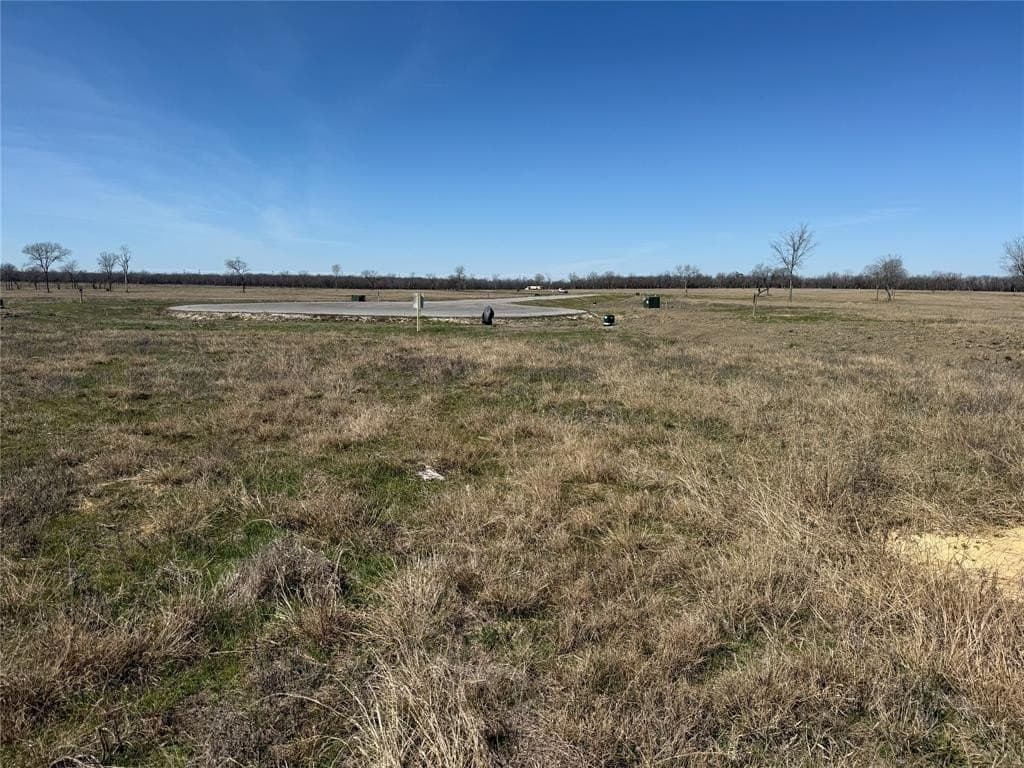 1.78 acres in Navarro County - photo 18