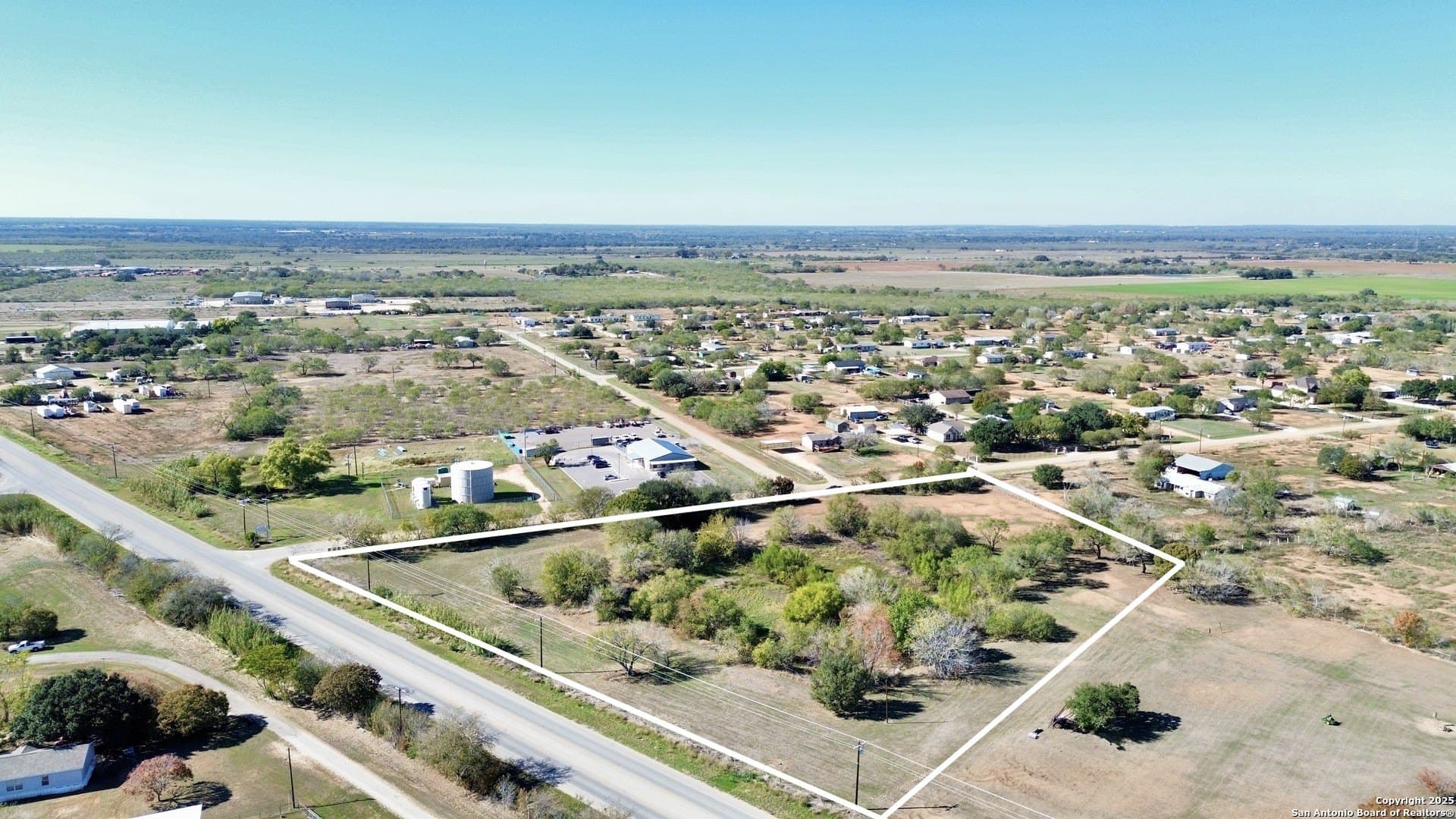 4.88 acres in Atascosa County - photo 4