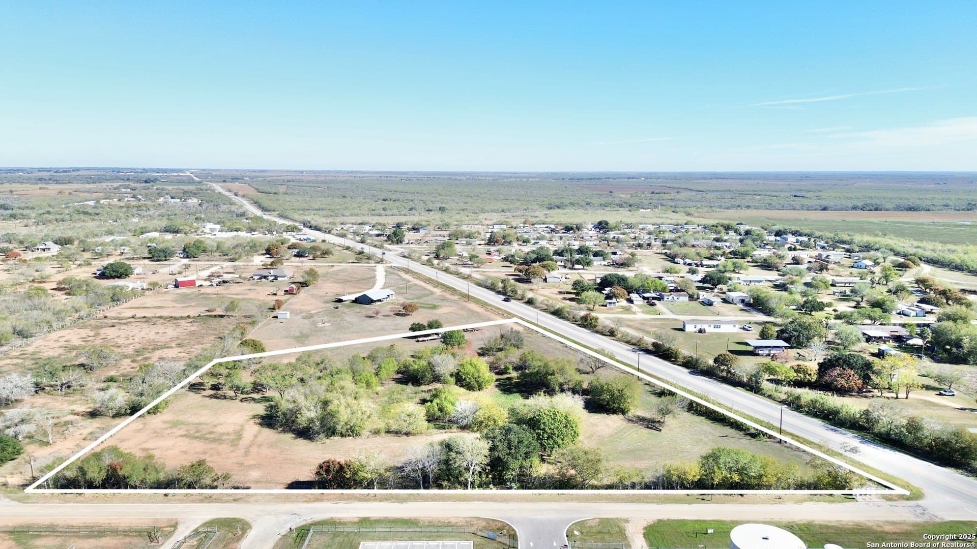 4.88 acres in Atascosa County - photo 2