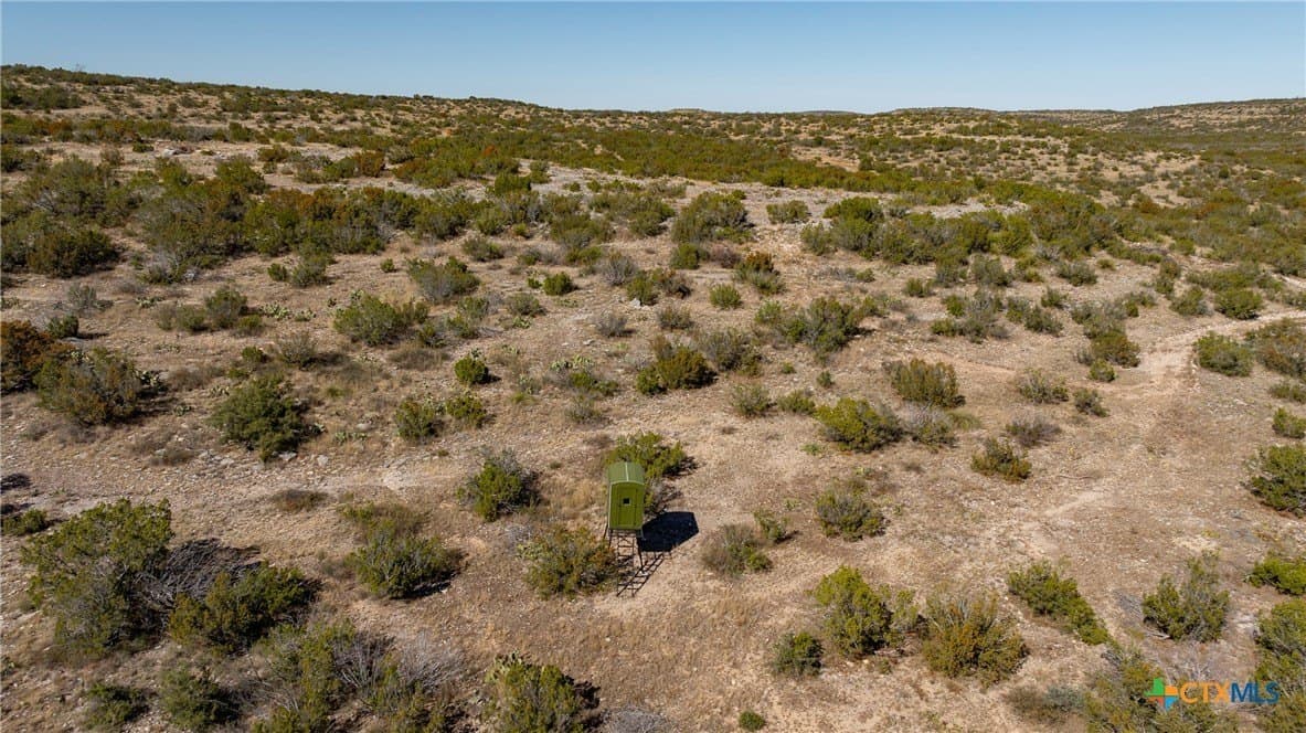 157.91 acres in Val Verde County - photo 7