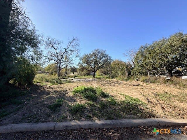 909 Ohio Street lot: 15