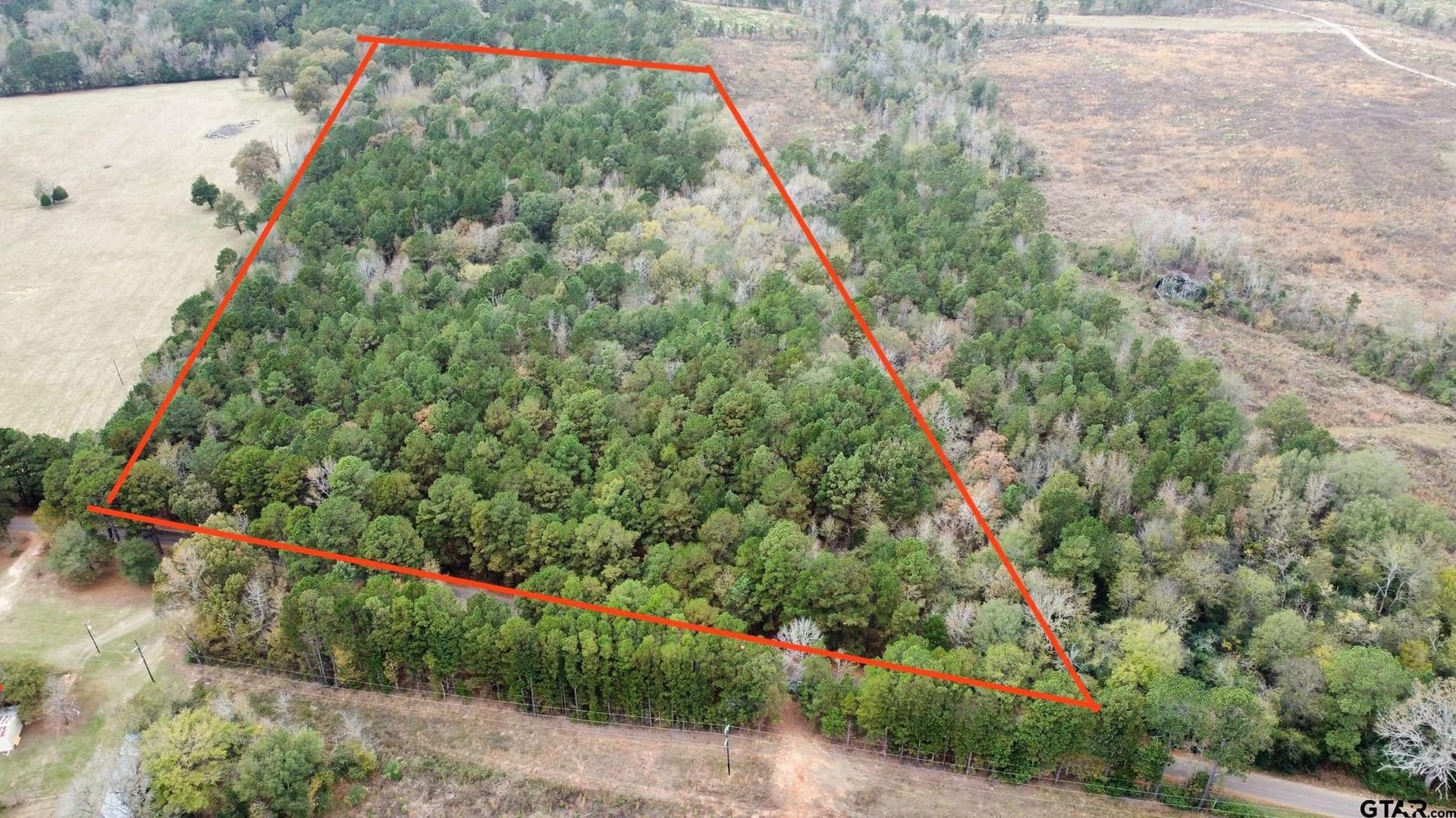 23.68 acres in Smith County - photo 2