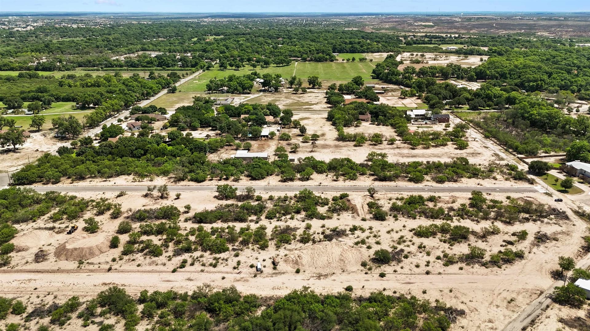 0.45 acres in Val Verde County - photo 4