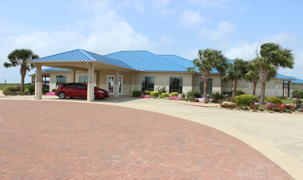 3076 Coastal Springs Loop