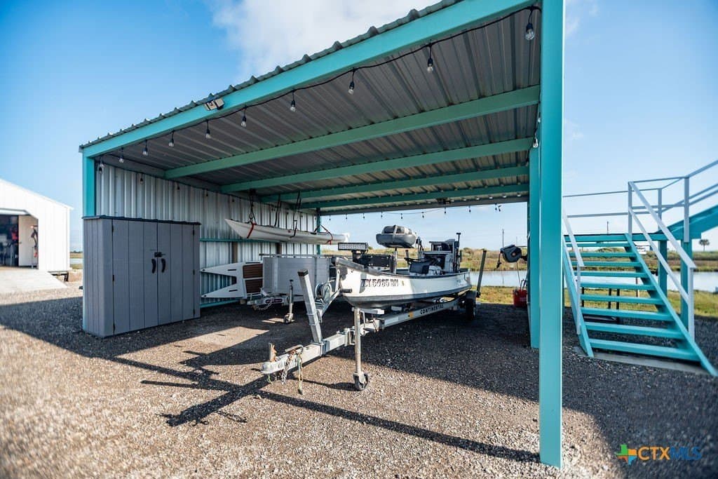 0.83 acres in Calhoun County - photo 13