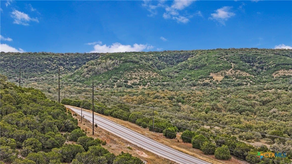 0.18 acres in Comal County - photo 3