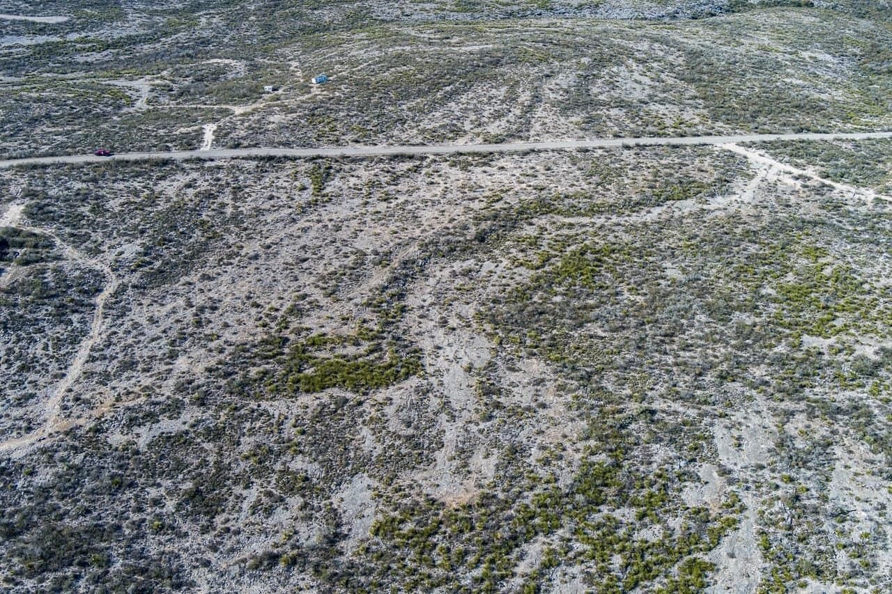 15.48 acres in Val Verde County - photo 8
