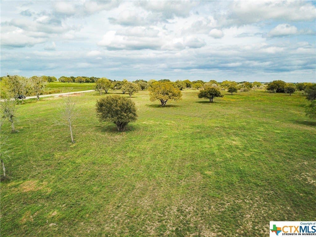 3.29 acres in Lavaca County - photo 7