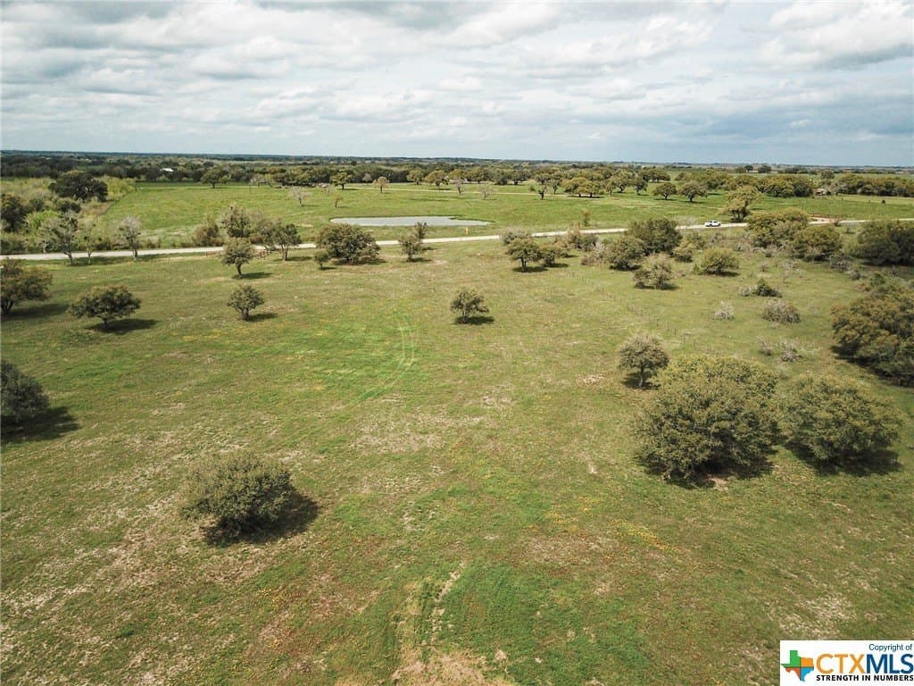 3.29 acres in Lavaca County - photo 6