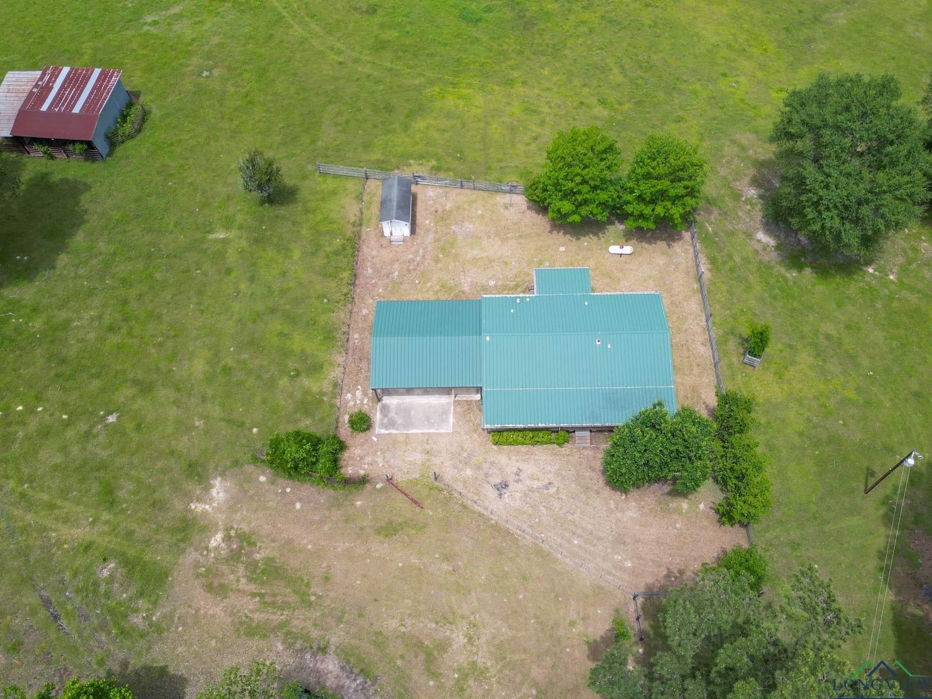42.45 acres in Smith County - photo 40
