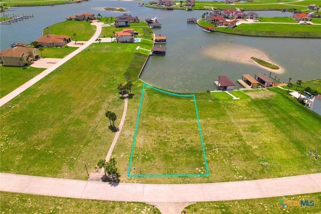 0.31 acres in Calhoun County - photo 27