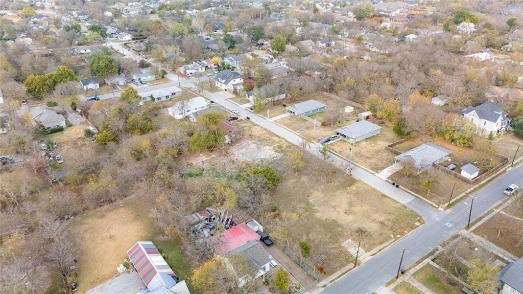 0.64 acres in Hunt County - photo 13
