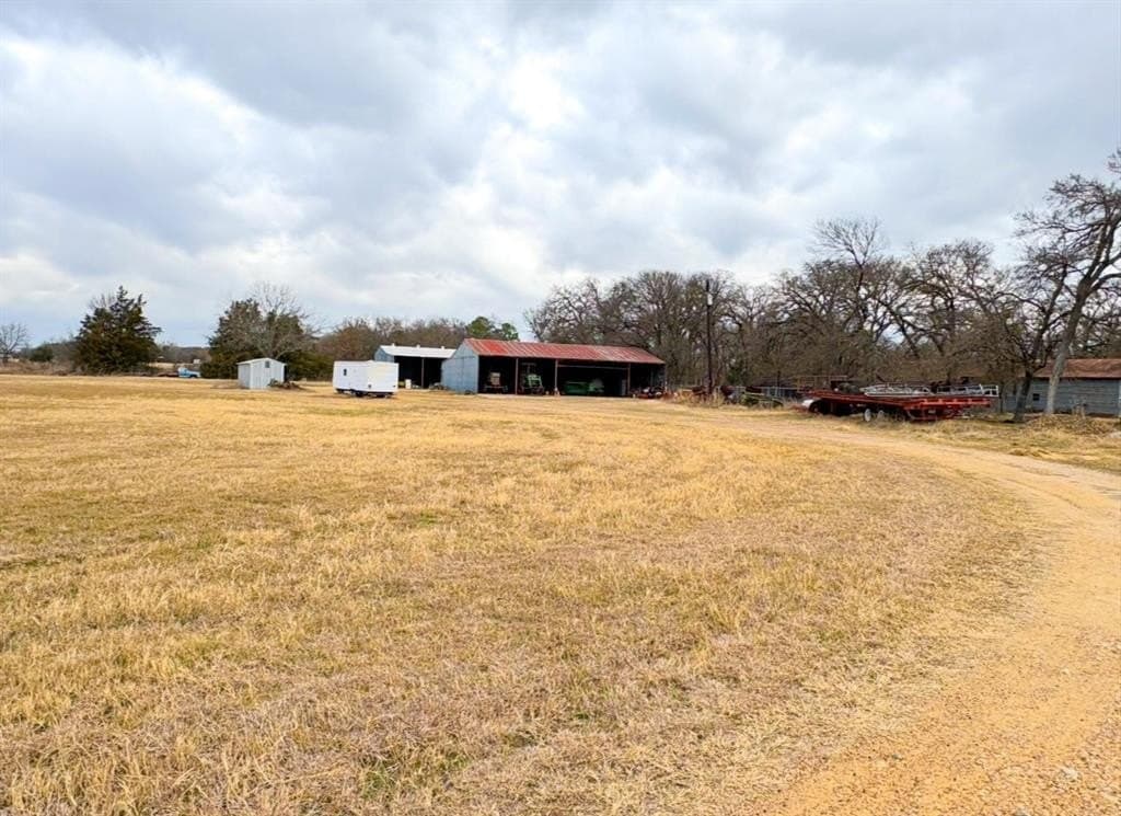 11.61 acres in Falls County - photo 3