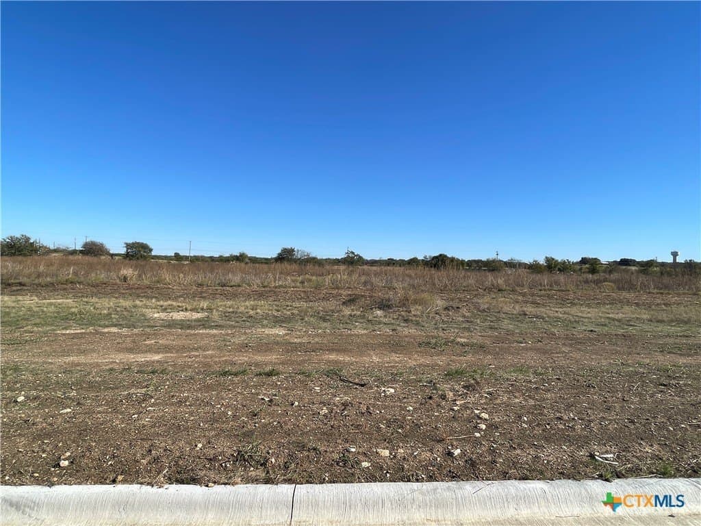 2032 Botts Drive lot: 20