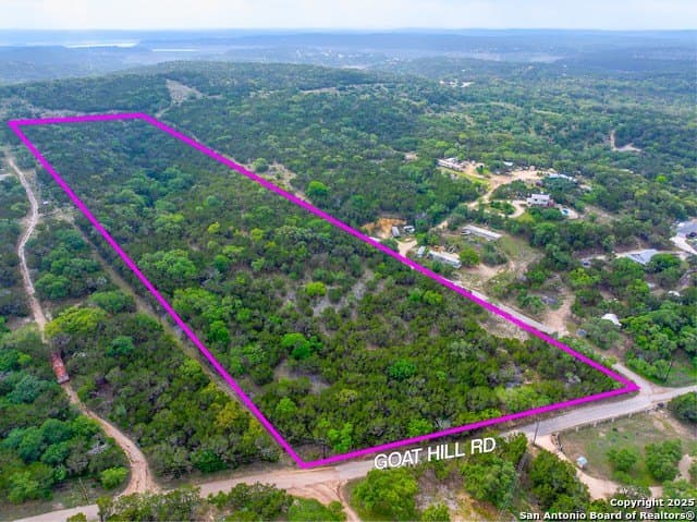 13.39 acres in Bandera County - photo 3