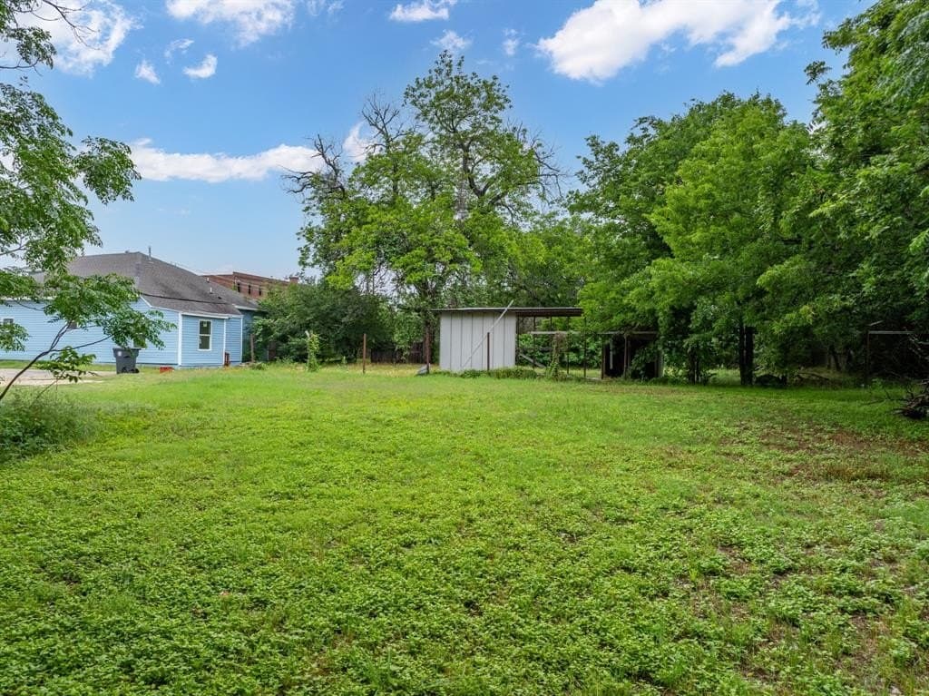 0.17 acres in McLennan County - photo 9