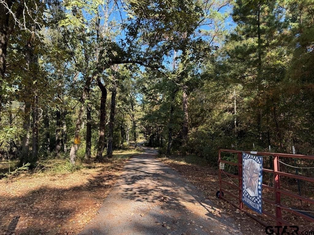 27.97 acres in Anderson County - photo 47