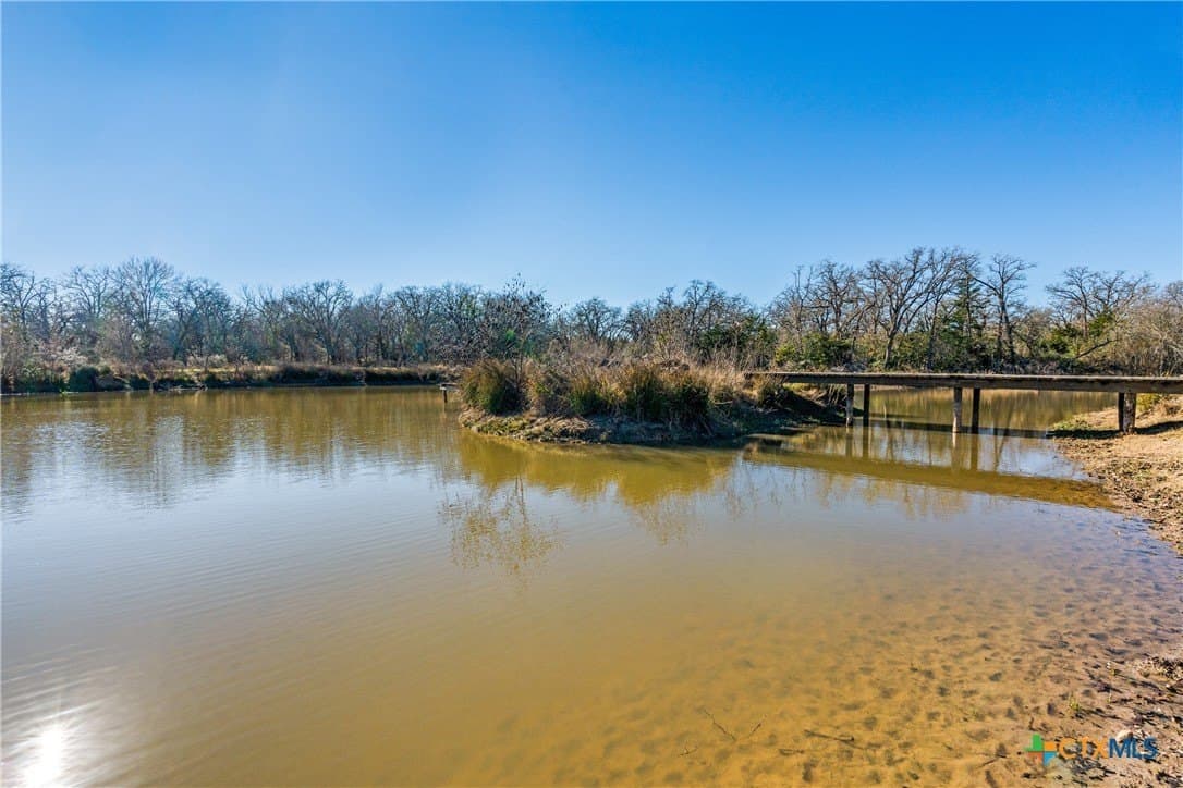 10.1 acres in Gonzales County - photo 5