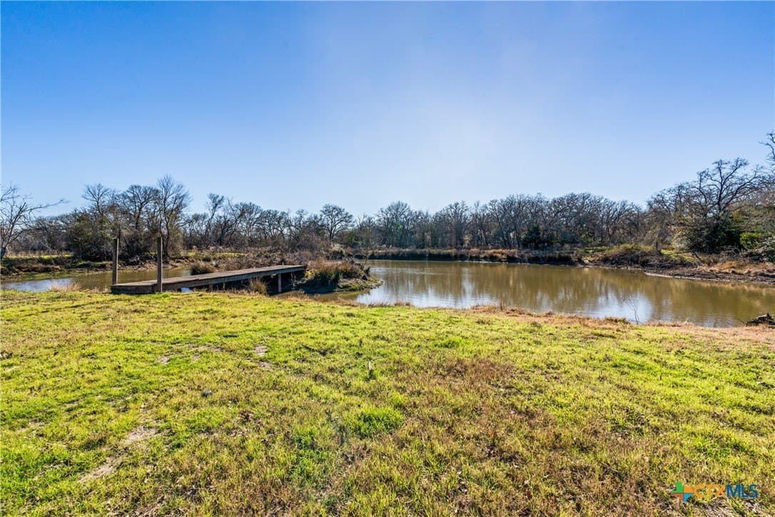 10.1 acres in Gonzales County - photo 3