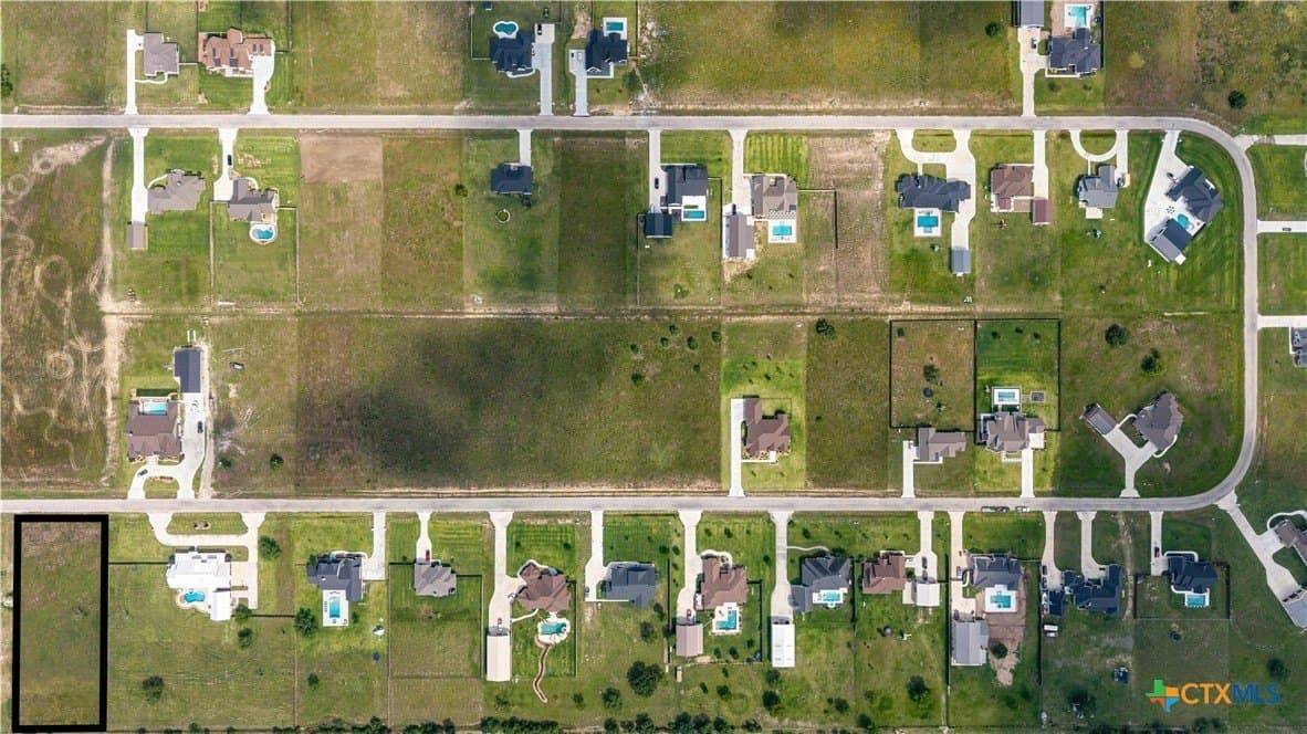 1.49 acres in Victoria County - photo 4
