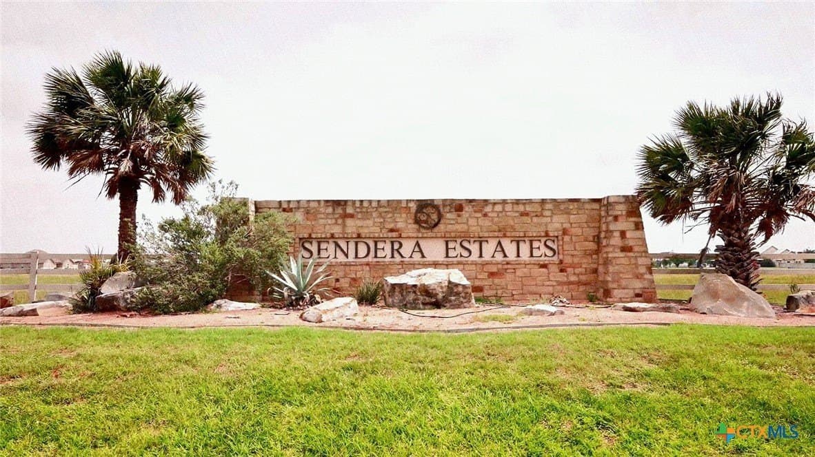 94 Sendera Loop lot: 34